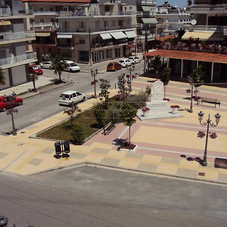 Adonis Apartments Paralía 외부 사진