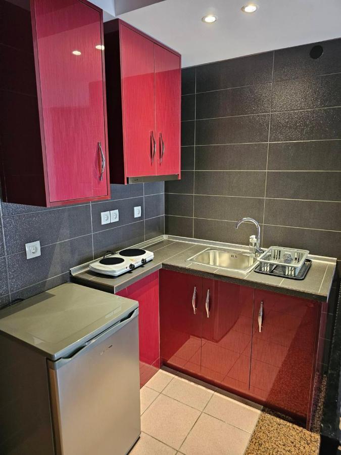 Adonis Apartments Paralía 외부 사진