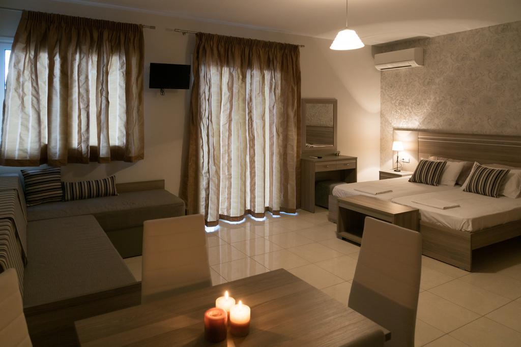 Adonis Apartments Paralía 외부 사진